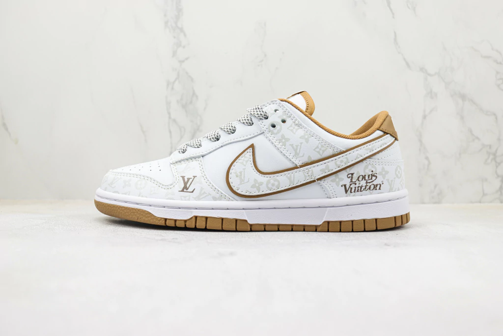 Sb 2025 dunk low